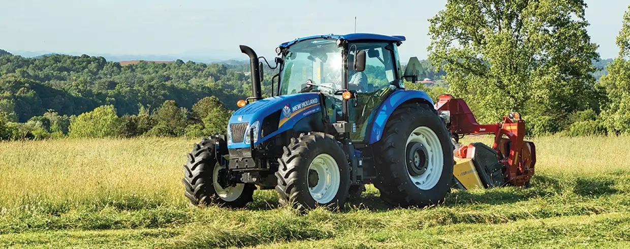 PowerStar tractor pulls a disc mower-conditioner