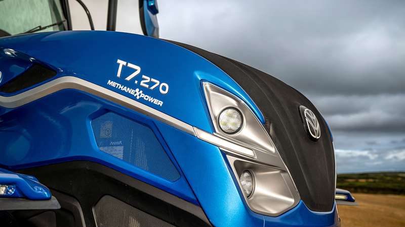 New Holland pioneers alternative fuel agriculture machinery at CNH Industrial Tech Day