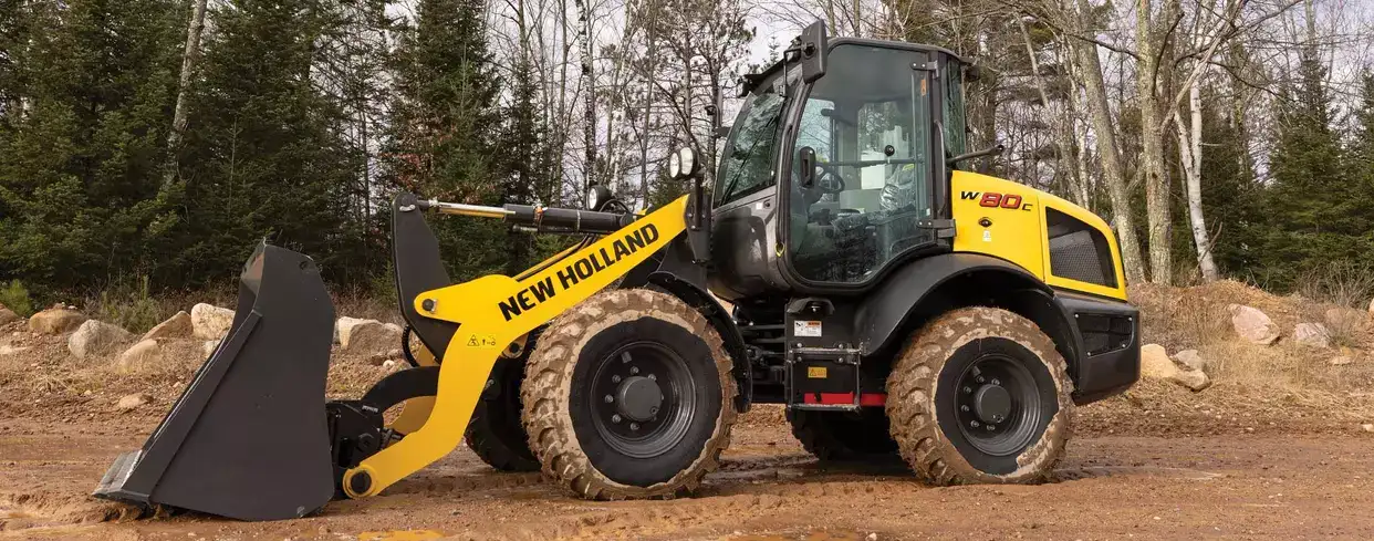 compact-wheel-loaders-stage-v-transmission-axles-hydraulics-01