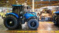 New Holland fête le deux millionième tracteur Basildon pour les 60 ans de l'usine