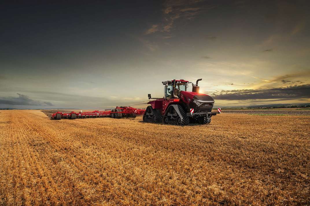 Case IH_Quadtrac 715_TOTY 2025 winner.jpg