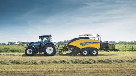 Premi New Holland - Sistema di controllo integrato della pressa per il trattore T7