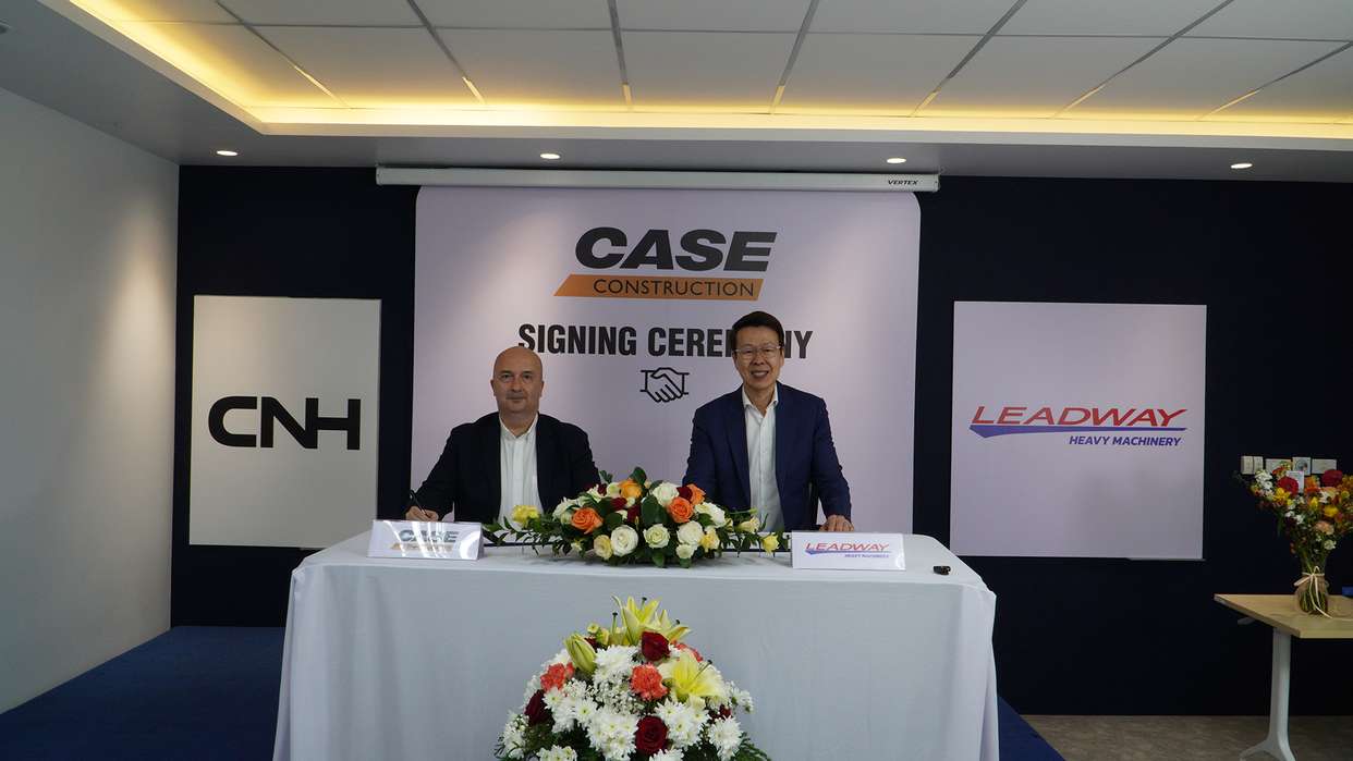CASE Construction Equipment proudly welcomes Leadway Heavy Machinery as its new authorized dealer in Thailand