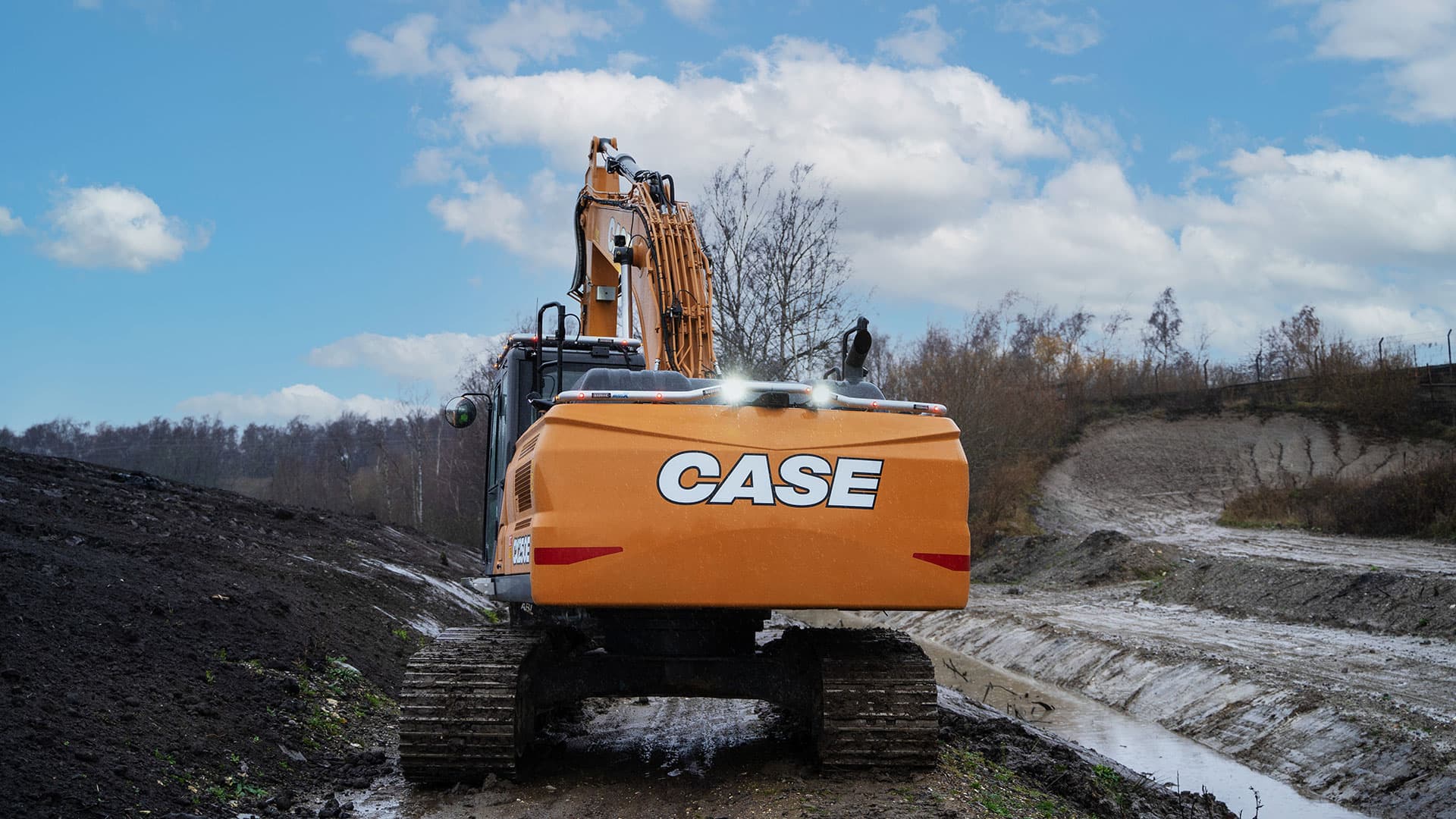 CASE Présente Sa Nouvelle Gamme De Pelles Sur Chenilles Série E | CASE FR