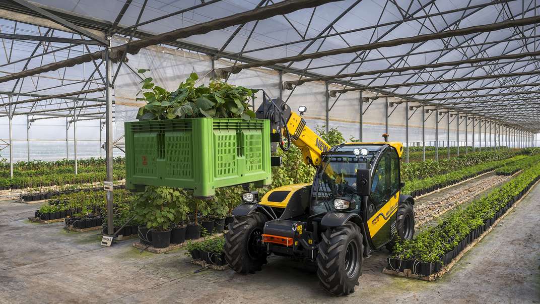 L'offerta di sollevatori telescopici New Holland si amplia con l'introduzione del nuovo modello compatto TH6.26