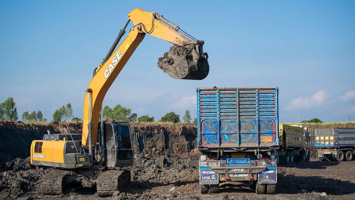 CNH industrial appoints new dealer for case construction equipment in Thailand