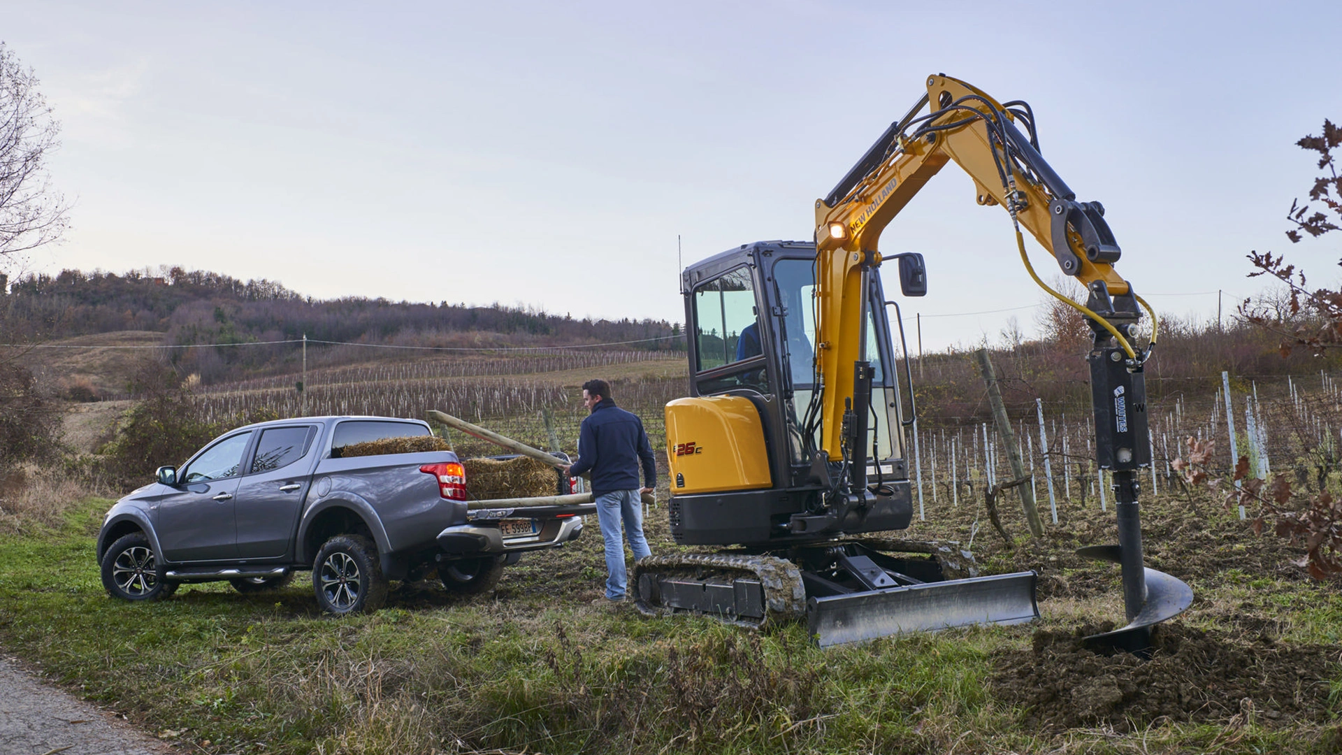 MINI CRAWLER EXCAVATORS