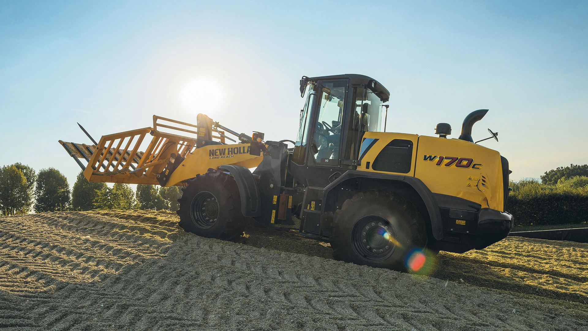 WHEEL LOADERS