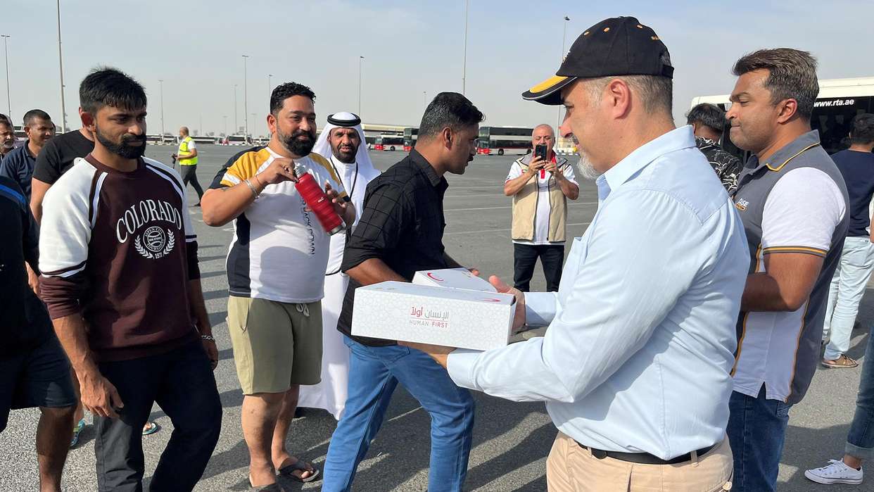 CASE Middle East and Africa team distributes 500 meal packs to people in labor camps