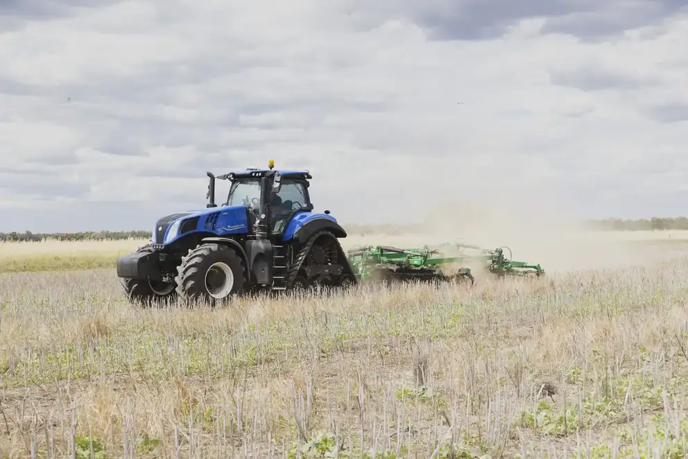 New Holland T8 tractors impress with enhanced performance an_696383.jpg