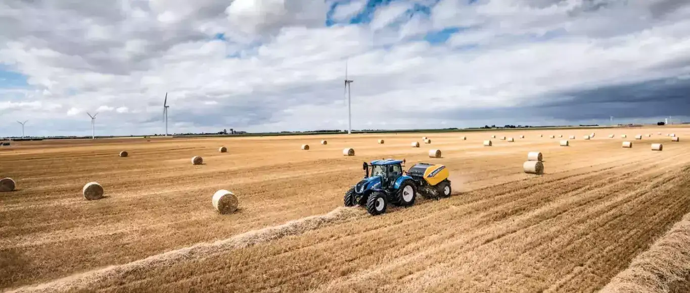 NH_HeroBanner_Tractor.jpg