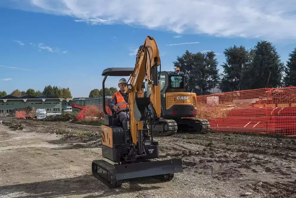 C-Series Mini-Excavators