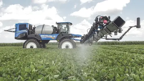 New Holland Spraying Equipment