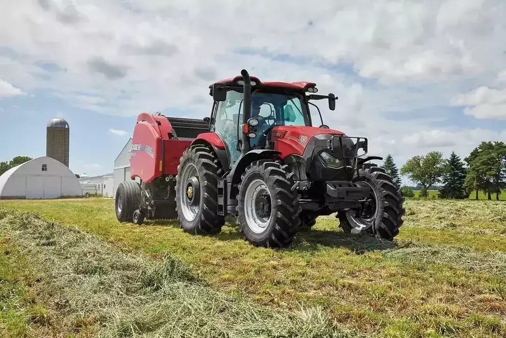 RB565 Round baler