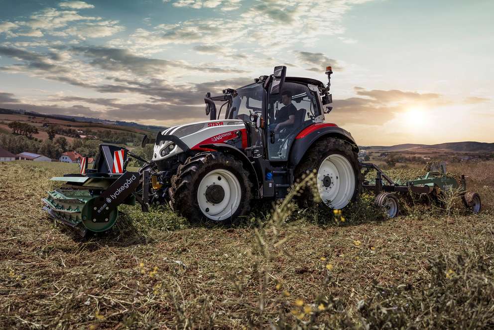 4140 Expert S-Control 8 (1).jpg