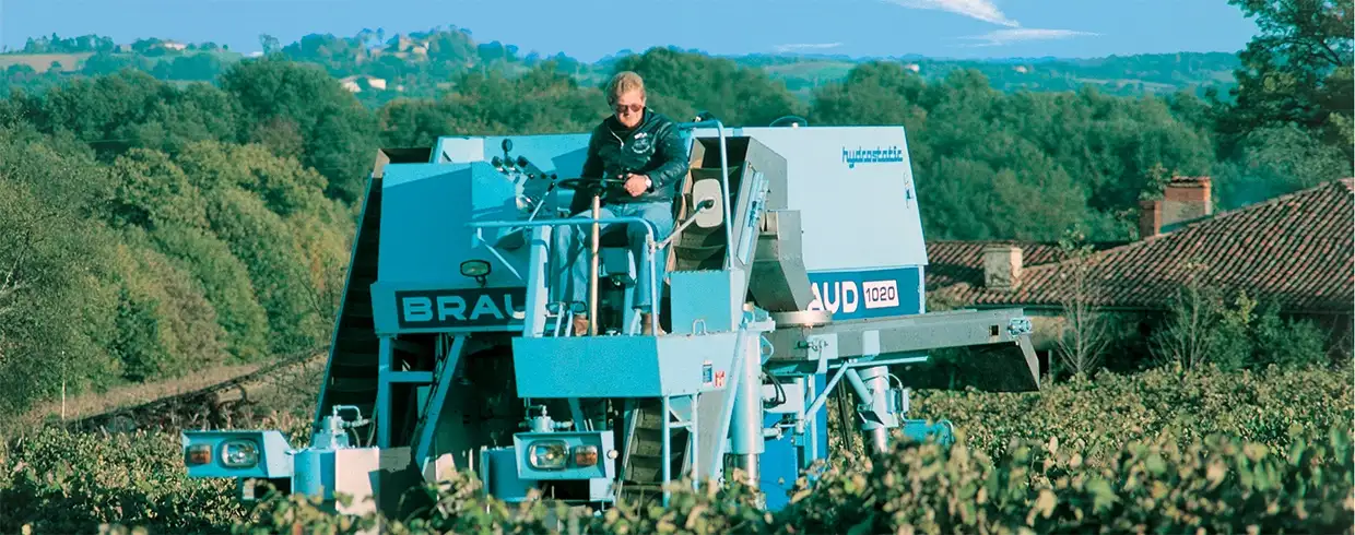 50 AÑOS DE VENDIMIA AUTOPROPULSADA