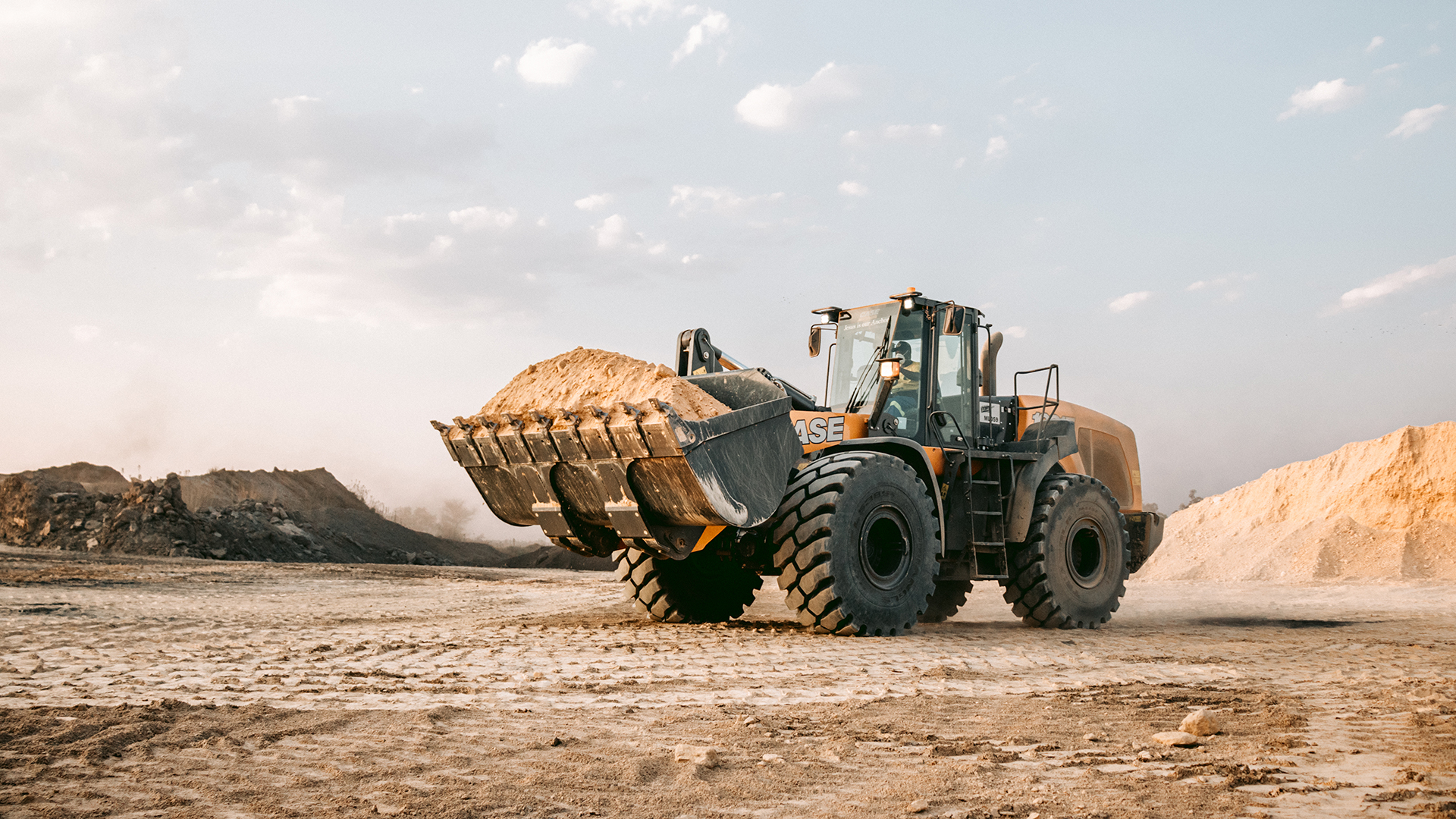 CASE Construction Equipment