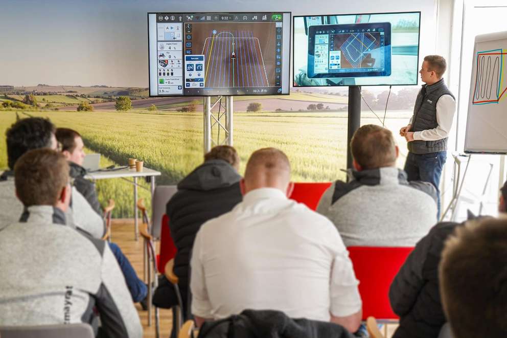 COVER_STEYR_Power Training in St Valentin_3_resize