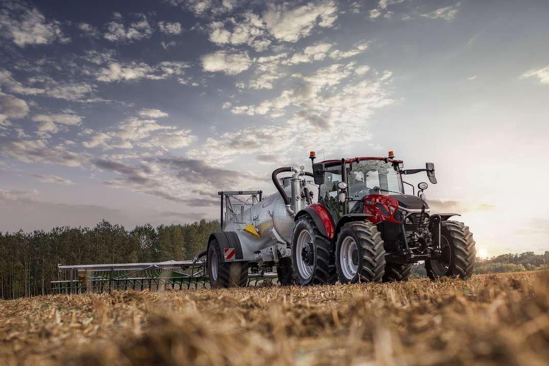 Case IH Unveils New 2025 Farmall C Models_678156.jpg