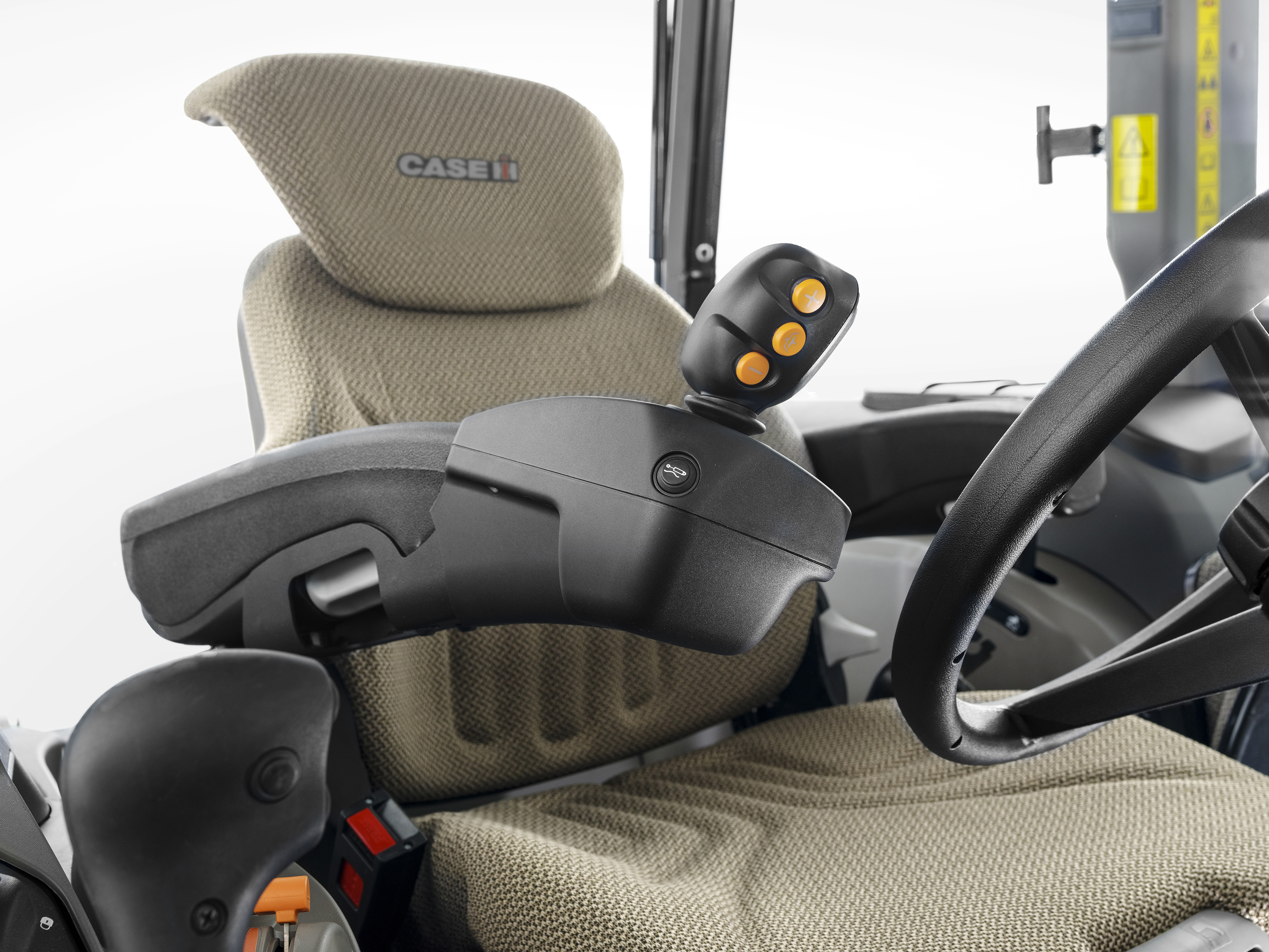 Case IH_New Farmall M Series Tractors_Farmall 120M_cab.jpg