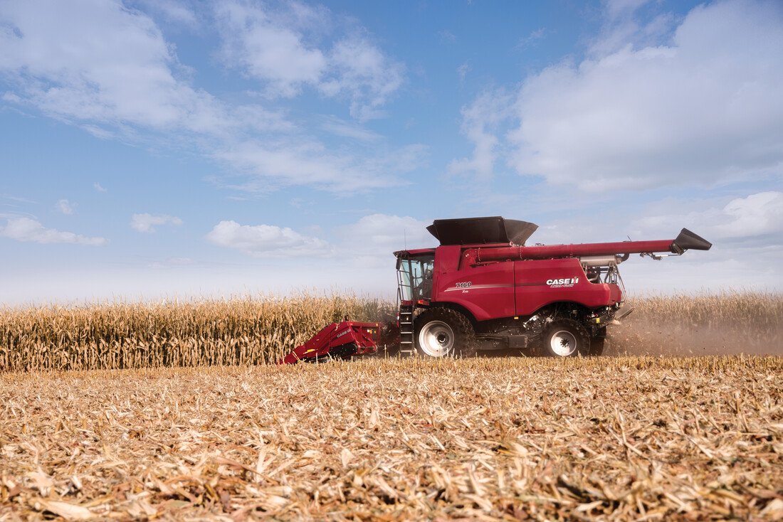 Axial-Flow 160 Series Combines