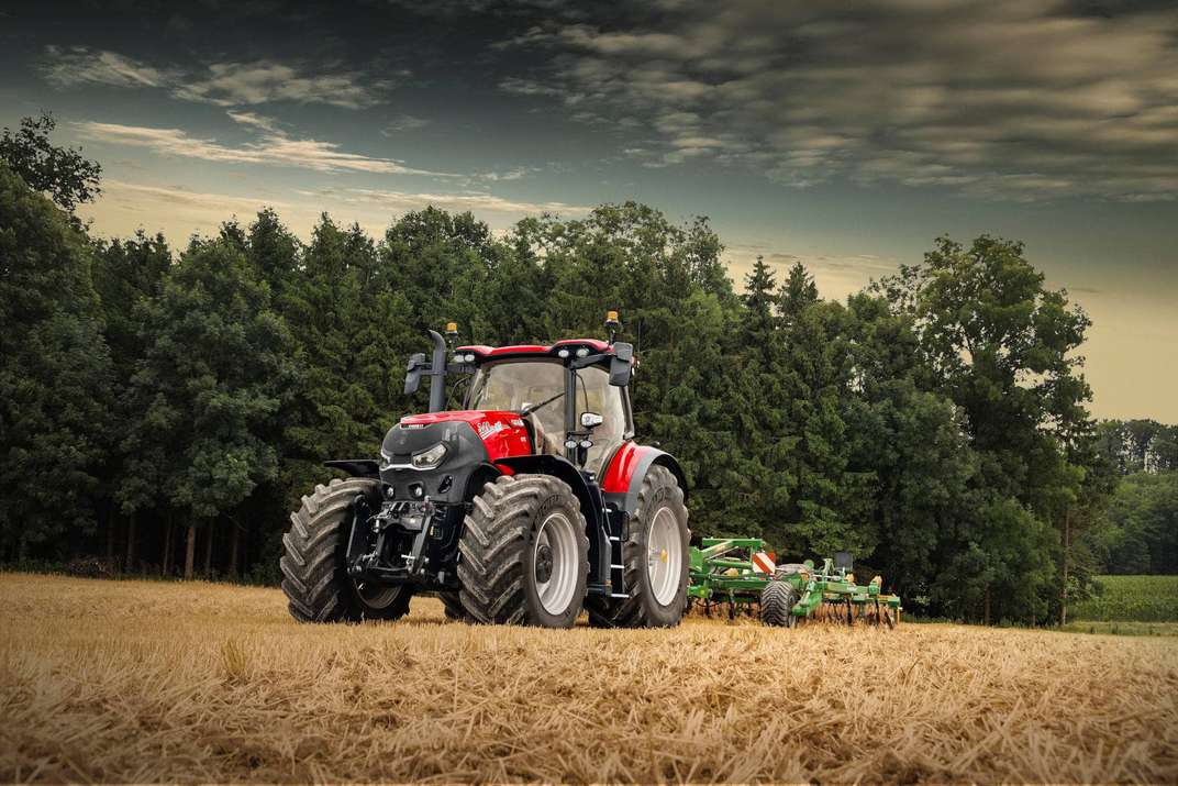 CASE IH_OPTUM 340 CVXDRIVE_IN THE FIELD_resize