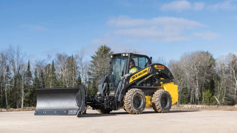 V-Plows Attachment | New Holland Construction