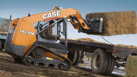 B-Series Compact Track Loaders - TR270B