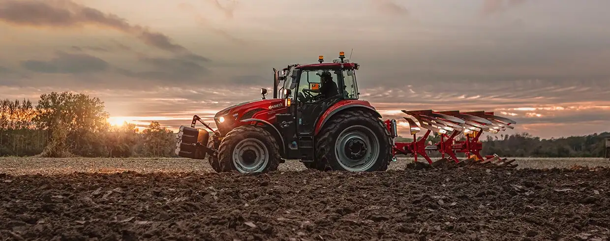 Red Case IH Farmall C MY25 tractor working in field
