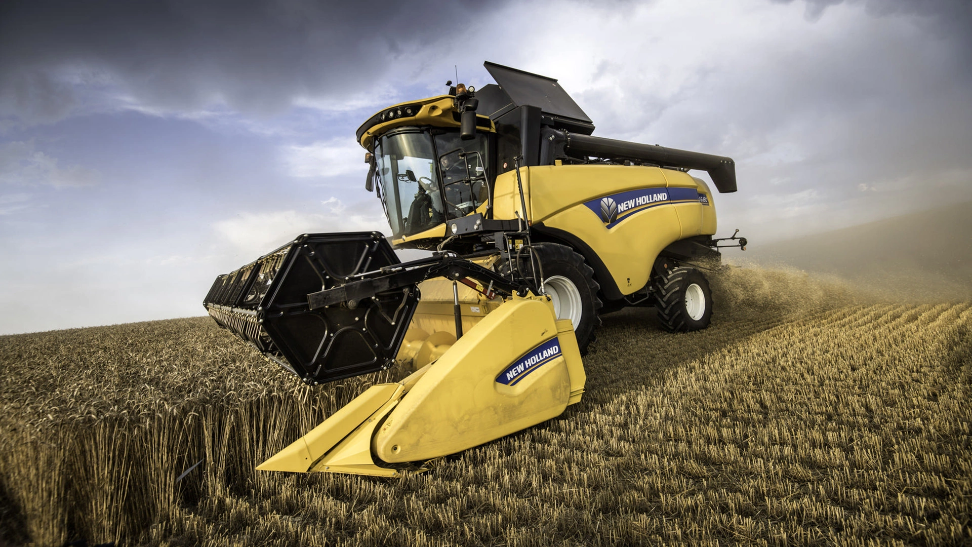 cx5-cx-6-combine-harvesters-new-holland-uk