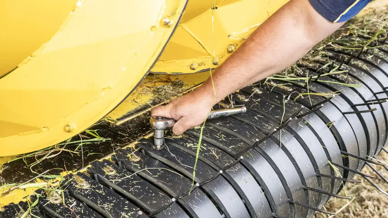 ULTRAFEED™ GRASS PICK-UP - Pick-up guards