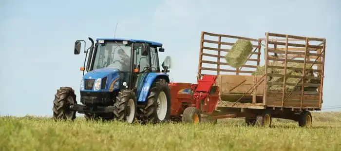 bc5000-model-72-bale-throwe-01