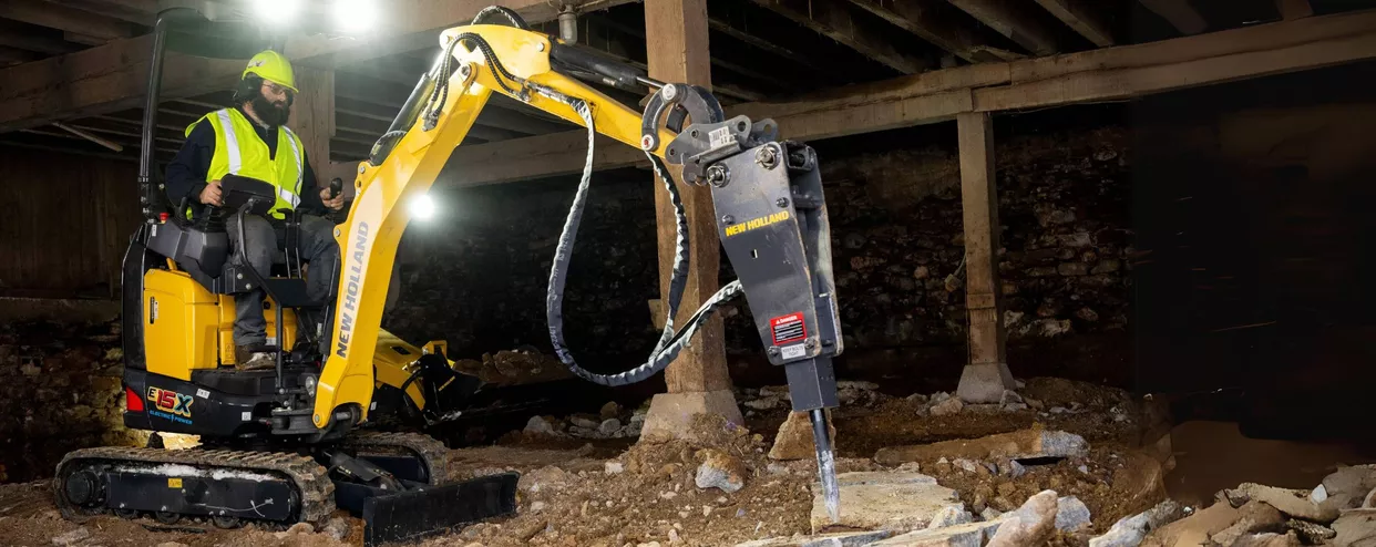 New Holland Construction Mini Excavator E15X
