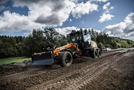 CASE-836C-Motor-Grader-Working-Dirt-Road