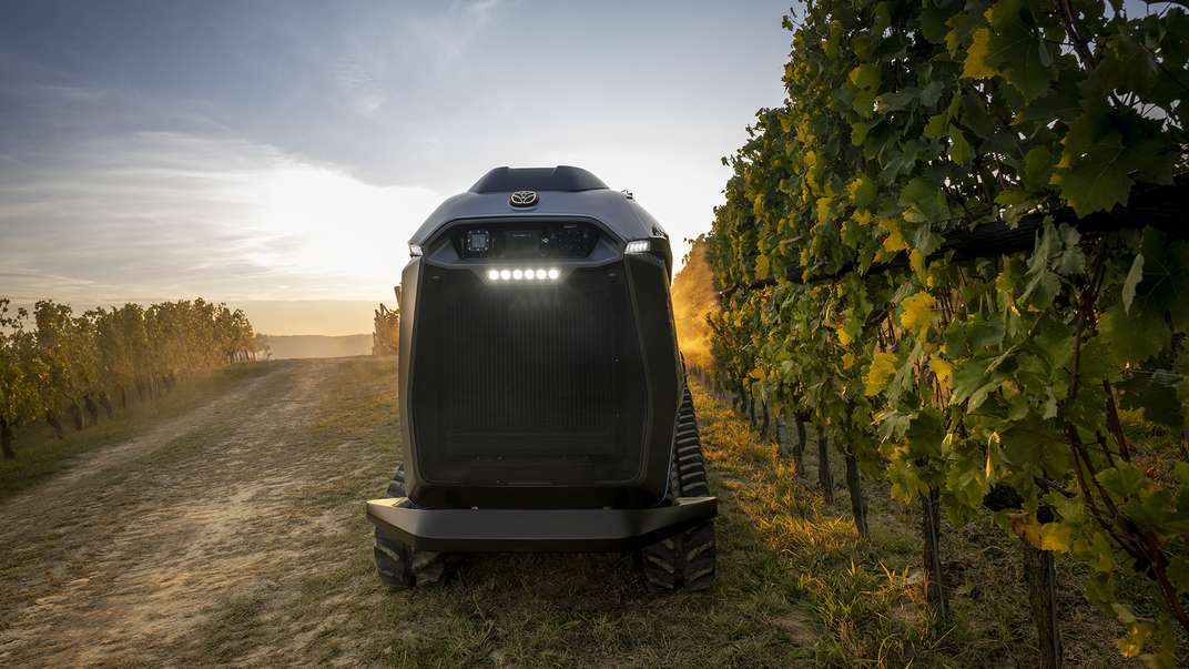 Autonome R4-Roboterserie für die Herausforderungen im Spezialkulturanbau