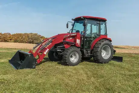 Compact Farmall 50C tractor_2888_10-15