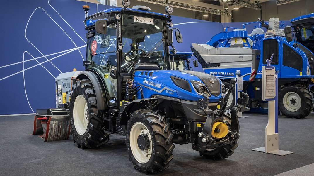 New Holland оновлює трактори T4 Specialty на модельний ряд 2025 року