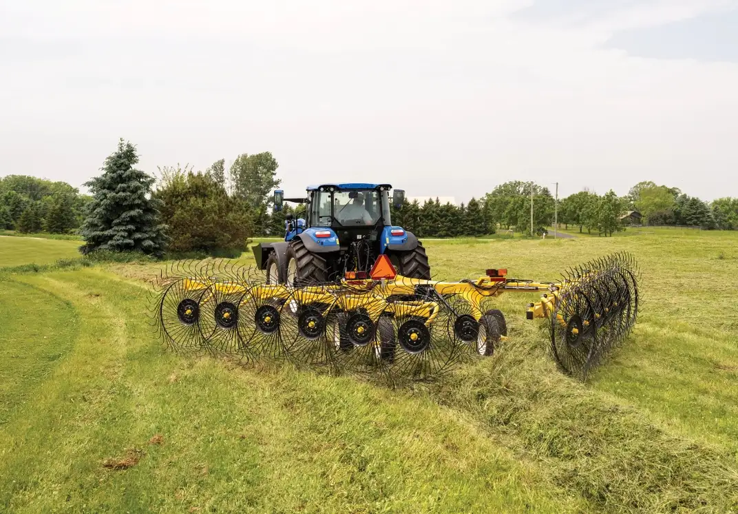 ProCart™ Carted Wheel Rakes | Hay Rake Wheel | New Holland