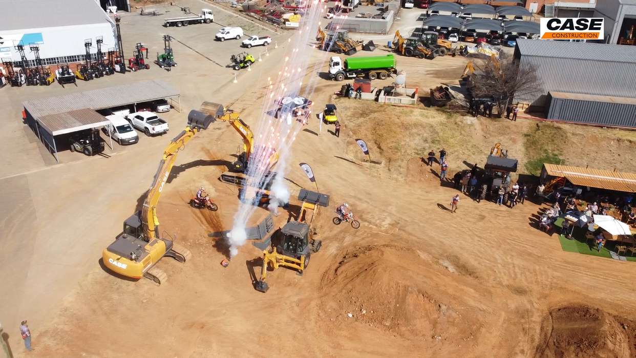 CASE Construction Equipment Makes Some Noise with VIP Demo Day