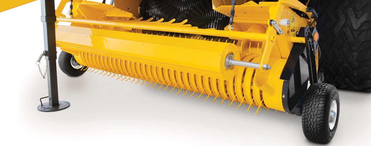 Pro-Belt™ Round Balers - PICKUP