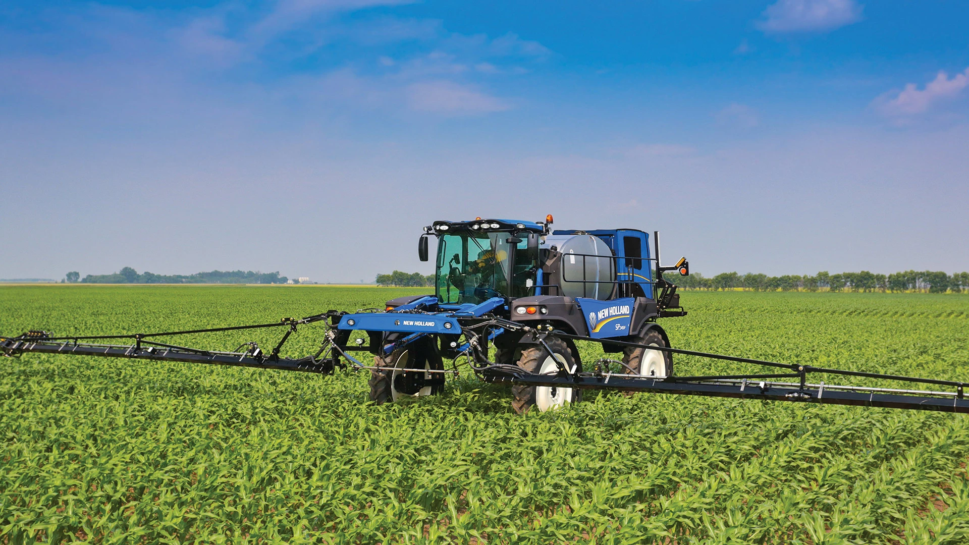 GUARDIAN™ SELF-PROPELLED FRONT BOOM SPRAYER