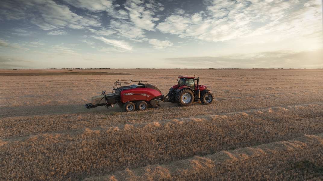 Case IH_LB4 XLD + Optum 300_res.jpg