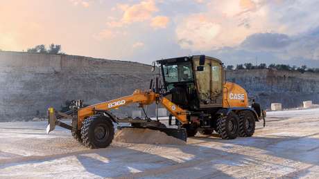 CASE Construction Equipment lance les Niveleuses de la Serie D