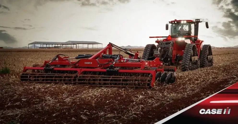 Steiger quadtrac and Speed tiller in field with Case IH banner