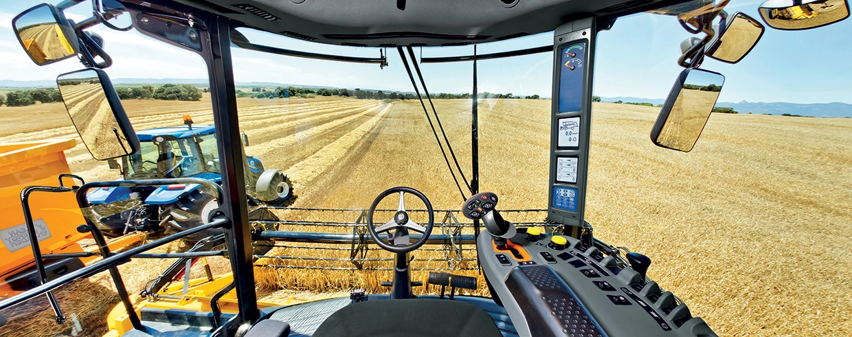 TC Combine | New Holland UK
