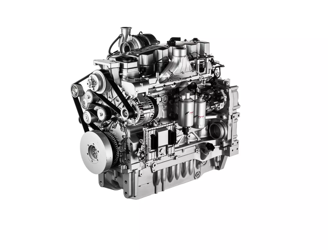 03_03_FPT_6cyl_engine_lay_3680_2810