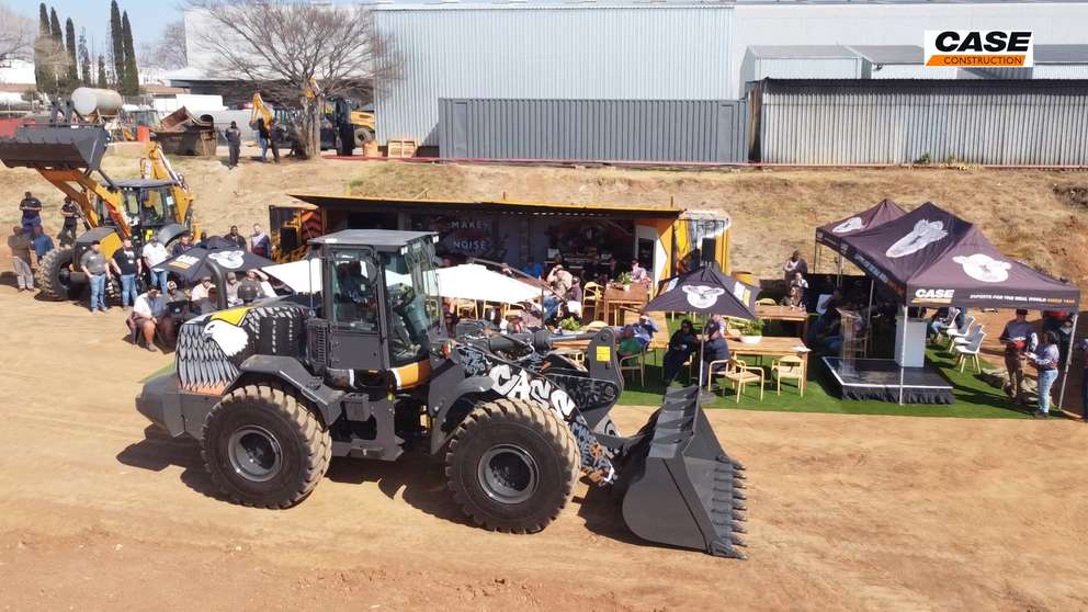 CASE Construction Equipment Makes Some Noise with VIP Demo Day