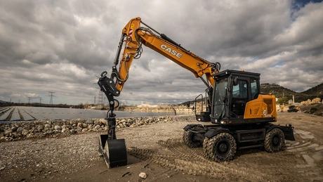 E-Series Wheeled Excavators - W175E