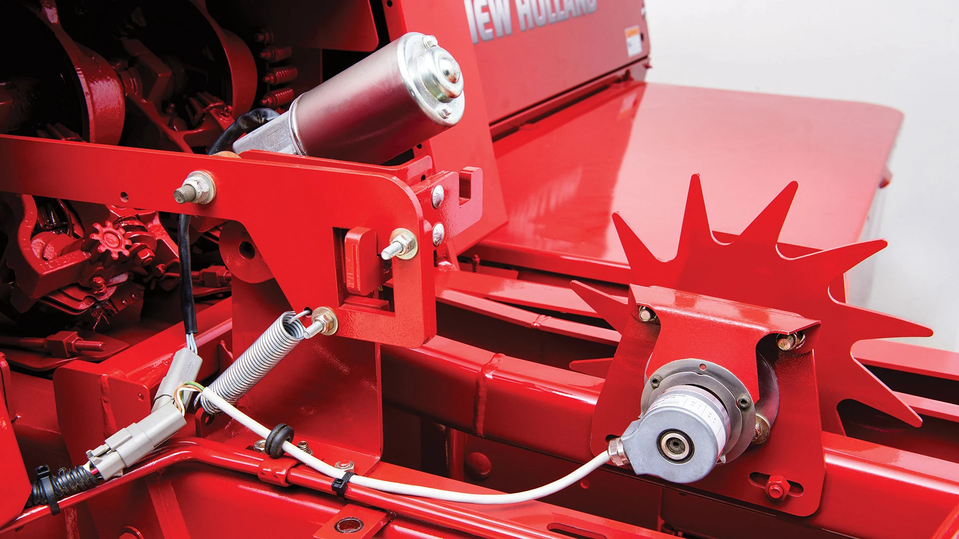 HAYLINER® SMALL SQUARE BALERS