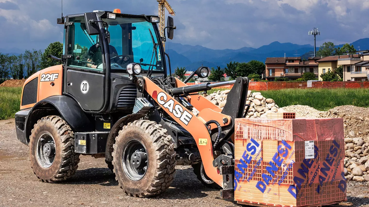 F-Series Evolution Compact Wheel Loaders